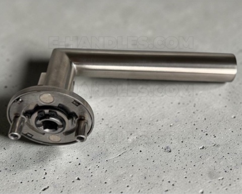 Klamka z blokadą do drzwi 38-45mm GEHRUNG WC R Lock 4mm SS - stal nierdzewna matowa, do drzwi 38-45mm