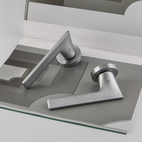 Klamka Colombo Design ALATO CM - chrom matowy