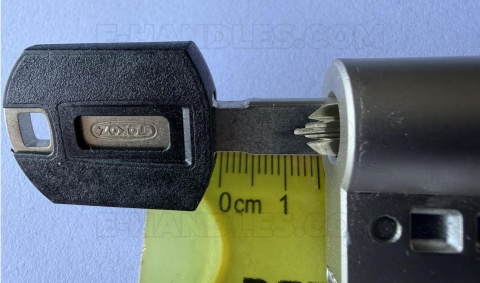 Wkładka 60 nst 30X30G, TOKOZ PRO300 klucz-gałka mosiądz mat/blokada bezpieczeństwa, 5 kluczy